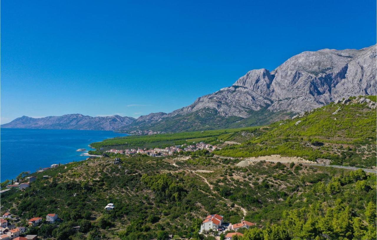 Amazing Apartment In Krvavica With Wifi Dış mekan fotoğraf