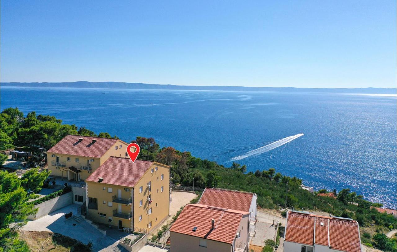 Amazing Apartment In Krvavica With Wifi Dış mekan fotoğraf